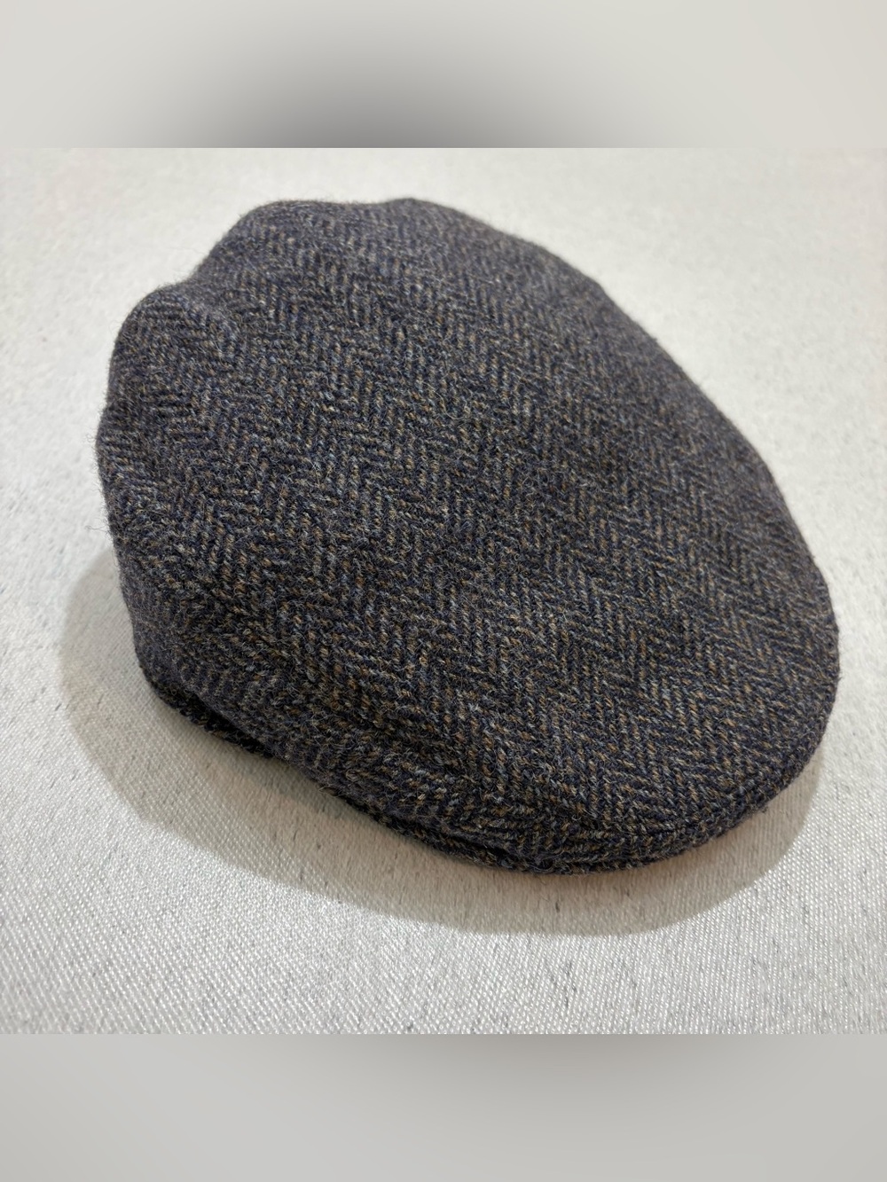 Orvis Wool Tweed Flat Cap Hat Mens 7 1/8 57 Blue Herringbone Made in England